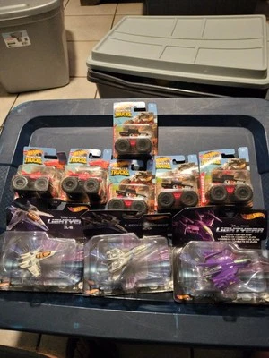 Mattel Hot Wheels Lot New In Box - Image 1 of 4