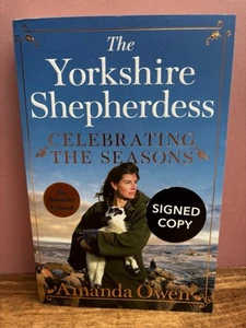 Feiern der Jahreszeiten mit der Yorkshire-Schäferin von Amanda Owen. Signiert - Bild 1 von 3