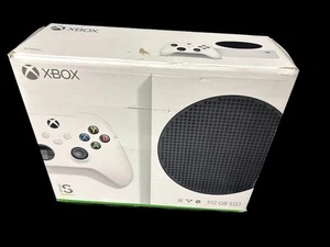 Xbox Series S bundle in box with controller and cords - Picture 1 of 4