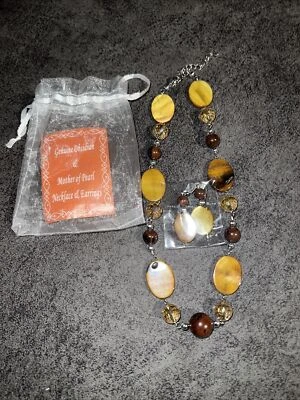 Conjunto de brincos de colar robusto âmbar e prata. Bijuterias - Imagem 1 de 4