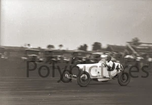 Voiture course automobile pilote circuit - repro photo ancienne an. 1920 30 - Imagen 1 de 2