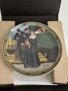 Placa de coleccionista Norman Rockwell "An Orphans Hope" - Imagen 1 de 4