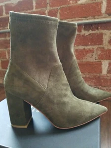 NIB Olive Green Barney’s New York Emerson Suede Ankle Boots Size 7 ~ $520 - Picture 1 of 10