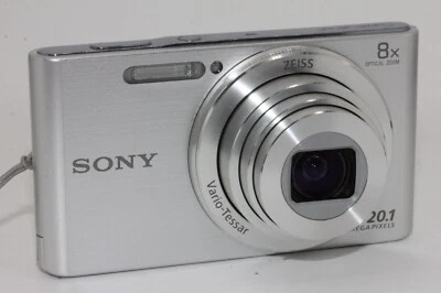 Sony DSC-W830 Cyber-Shot 20.1MP 8x zoom Digital Camera Silver - Image 1 of 4