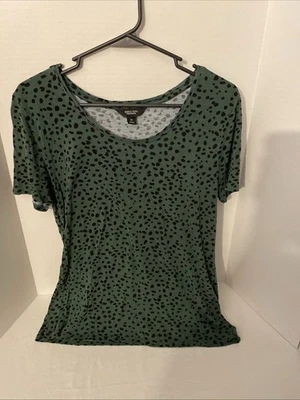 Top Manga Corta “Simply Vera” Verde Con Lunares Negros Vera Wang Talla M Foto 1 de 4