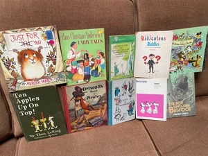 Lot of 10 Vintage Childrens Books - Bild 1 von 1