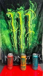 1 x Monster Tisch/Kuscheldecke Wanddeko Hängetuch + 3 x Monster Dose Inkl.Pfand - Bild 1 von 1