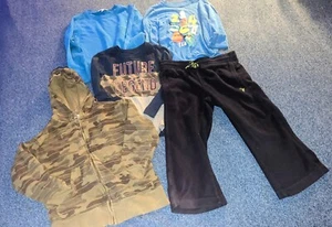 Boys Size 5 Clothing Lot/*5 Items Total*Thick Thermal Zip-up/Old Navy.Pre-owned - Picture 1 of 6