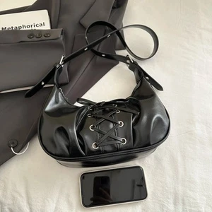Schultertasche Leder mit Schnürdetails - Bild 1 von 5