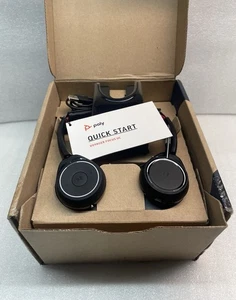 New Open Plantronics Voyager Focus UC B825 Wireless Headset - Picture 1 of 7