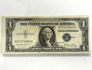 29 Pack 1935 US $1 Silver Certificates Uncirculated Broken Consecutive Run E Ser - Picture 1 of 4