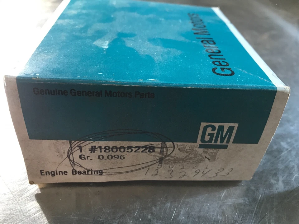 BEARING #4 Main NOS 18005228 Chevrolet 2.8L S10 S15 Jimmy Blazer 1982-1983  G6 - Image 1 of 1
