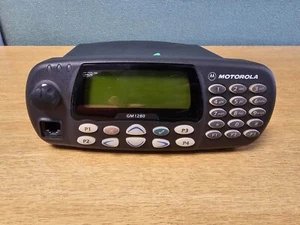 Radio de jonction mobile VHF Motorola GM1280 - Photo 1/5