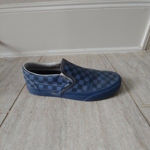 blue checkered old skool