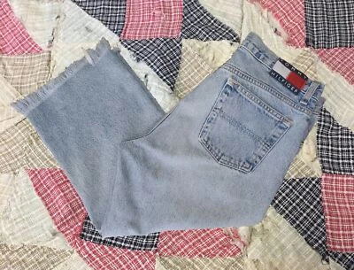 Vintage 90s size 9 Tommy Hilfiger Long Capri Shorts Cropped Cut off Jeans 32 - Image 1 of 4