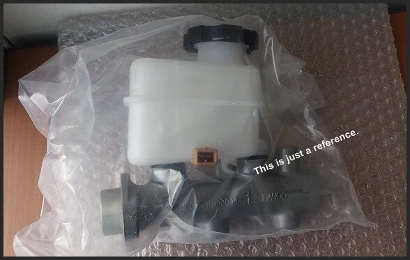 585102D530  OEM Genuine Brake Master Cylinder for Hyundai  Elantra (2001~2006) - Image 1 of 1