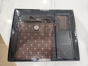 TOMMY Hilfiger logo tracolla e porta carte di credito set regalo in scatola nuovo $98,00 - Foto 1 di 14
