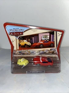 Mattel Disney Pixar World Of Cars Luigi & Ferrari F430 - Imagen 1 de 3