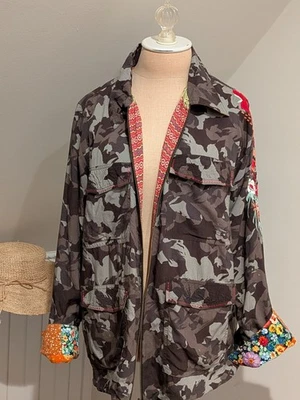 Avani Del Amour Boho Camouflage Embroidered  Zip Up Utility Jacket NWT Sz M - Image 1 of 4