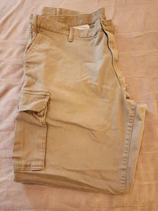 Dockers Men's Cargo Pants Tan 98% Cotton 2% Elastane Size 46 Waist 36 Length - Picture 1 of 5