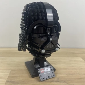 LEGO 75304 Star Wars Darth Vader Helmet - 99% Complete - No Manual or Box - Picture 1 of 7