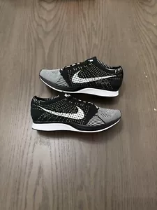 2015 Nike Flyknit Racer Black Volt sz. 9.5 vtg trainer air max 270 1 95 90 dn8 - Picture 1 of 5