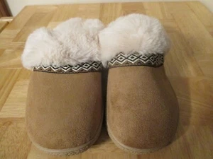 Isotoner Memory Foam Hoodback Komfort-Clog Damen hellbraun/braun Hausschuhe Größe 8,5-9 - Bild 1 von 8