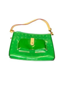 ARCADIA ~ Italy ~ Green Genuine Italian Patent Leather Wristlet Clutch - Picture 1 of 5