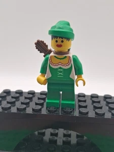 LEGO Forestwoman Minifigure Vintage 1990 Forestman Castle  Minifig  6071 - Picture 1 of 2