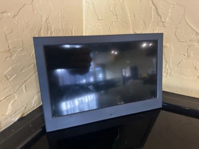 Aluratek 10" LCD Digital Photo Frame w/4GB Black - Image 1 of 3