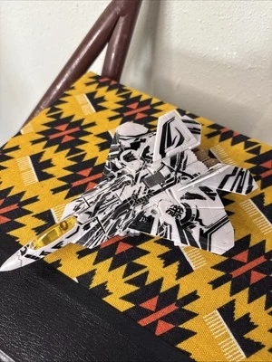 Transformers 3 Dark of the Moon Starscream Deluxe Mech Tech Hasbro Action Figure - Image 1 of 4