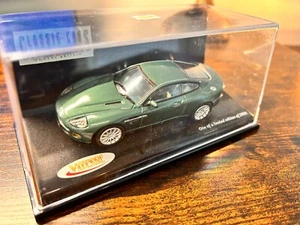 VITESSE ASTON MARTIN V12 VANQUISH BRITISH RACING GREEN 20751 1/43 MIB - Picture 1 of 3