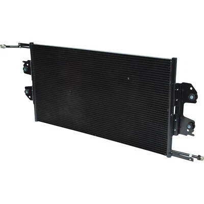 Condensador de aire acondicionado UAC 1997 1998 1999 2000 2001 Chevrolet Express 3500 1996-2002 Foto 1 de 3