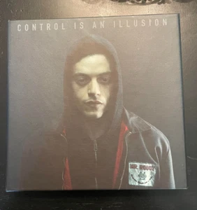 MR. ROBOT COMPLETE SEASON 2 FYC DVD 3-disc EMMY PROMO SCREENER PRESSBOOK Tested - Picture 1 of 2