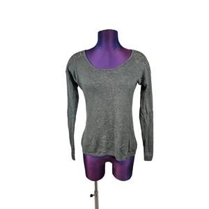 Suéter Express Gris Oscuro Estrás Tachonado Hombro Talla Mediana Para Mujer M29 - Imagen 1 de 8