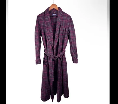 Pendleton 100% Virgin Wool Plaid Robe Burgundy Black Vintage Size M - Image 1 of 4