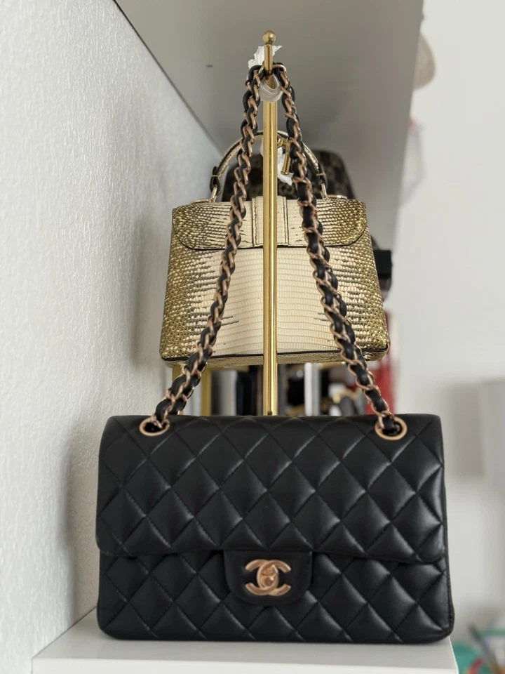 Chanel Black Classic Double Flap. Size Small - Image 1 of 4