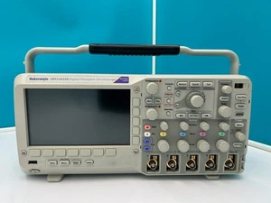 Tektronix DPO2024B Digital Phosphor Oscilloscope 200MHz 4Ch PASSES SELFTEST - Picture 1 of 8