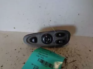 INTERRUPTOR DE PUERTA DELANTERA IZQUIERDA CONDUCTOR SE ADAPTA 97-01 TIBURON 504605 - Imagen 1 de 12