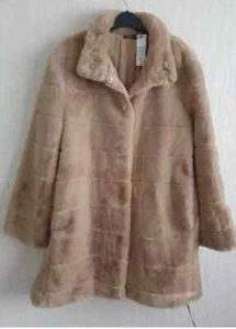 Roman Embossed Camel Faux Fur Coat Size uk 14 Bnwt - Picture 1 of 4