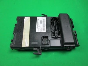 2005 2006 FORD MUSTANG INTERIOR BODY CONTROL MODULE BCM FUSE BOX 5R3T-14B476-BE - Picture 1 of 3