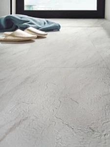 Click Vinylboden GreenLine Carrara Marmor weiß + Leiste & Dämmung für 19,99 €/m² - Bild 1 von 4