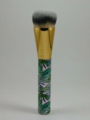 Tarte Foundcealer Foundation Brush New In Plastic  - Image 1 of 2