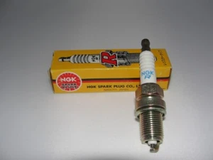 NGK BCPR7ES-11 Candela di accensione Spark Plug la bougie candela d'accensione la bujía - Foto 1 di 1