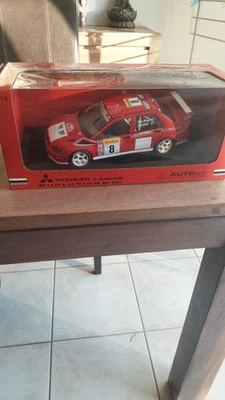 Auto Art 1/18 Mitsubishi Lancer Evolution VII WRC 2002 McRae/Senior #8 Rally... - Photo 1/4