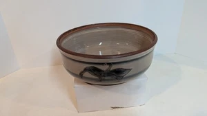 Studio Pottery Large Bowl Vintage Duck/Geese Design No Signature - Picture 1 of 12