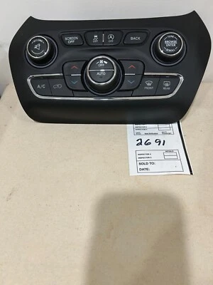 Jeep Cherokee automático doble zona control de aire acondicionado/calentador 2015-2018 Foto 1 de 2