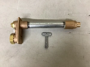 Woodford Mfg 32C-10 3/4 Zoll FSWT x 10 Zoll L Gefrierloser Rasensprenger Wandhydrnt - Bild 1 von 5