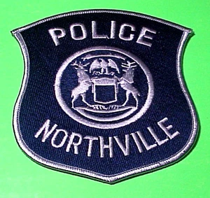 NORTHVILLE MICHIGAN MI 4 5/8" (SILBERRAND) POLIZEI PATCH KOSTENLOSER VERSAND!!! - Bild 1 von 1