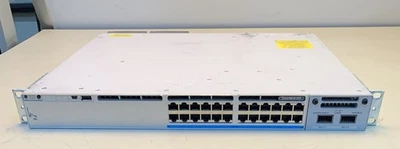 Cisco Catalyst C9300-24UX-A 9300 24 с модулем - Изображение 1 из 4